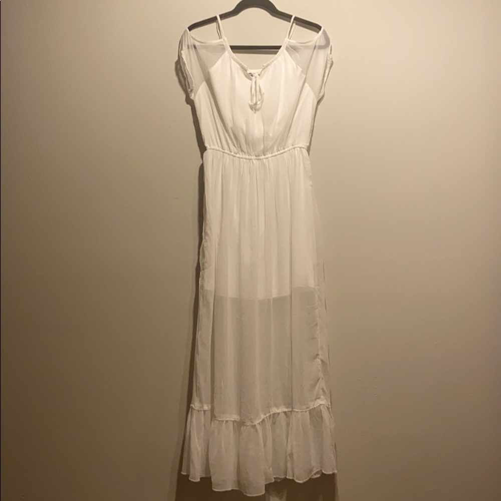 🚫SOLD🚫NWOT Earthbound Trading Co. Maxi Dress